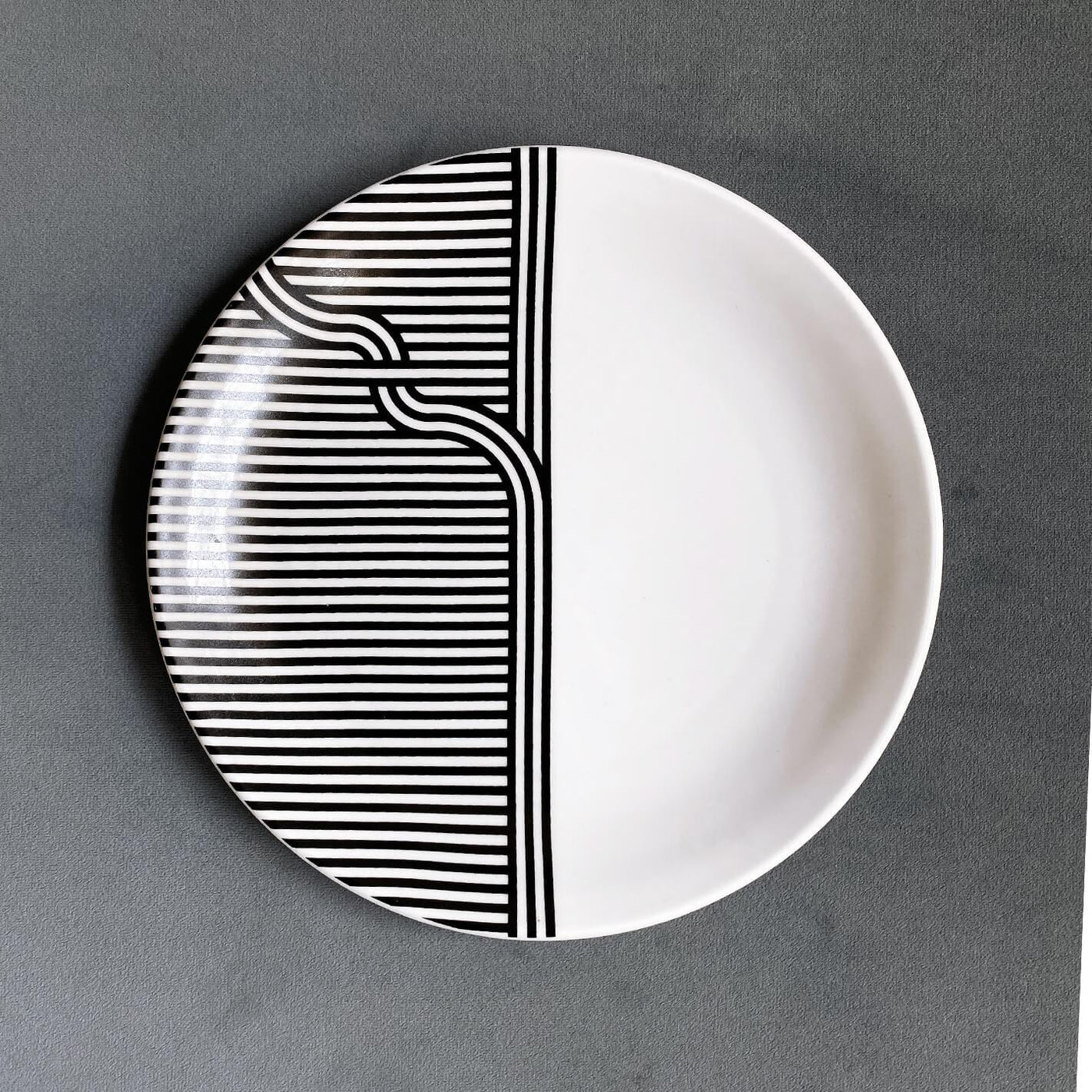 Waves quarter plates (set of 2) - The Plated Project
